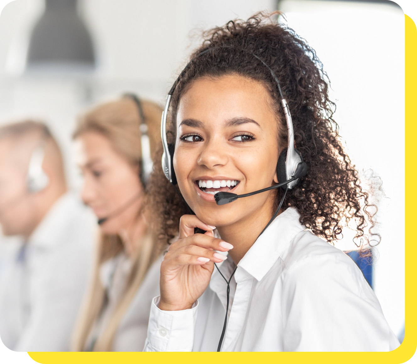 Woman on the phone providing friendly customer support about personal loans, encouraging borrowers to call Serve and Protect Credit Union with questions or concerns, and linking to the contact us page.