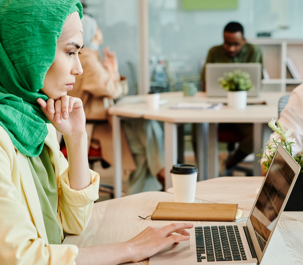 A woman learning about the financial empowerment and benefits of open banking loans provided by Serve and Protect.
